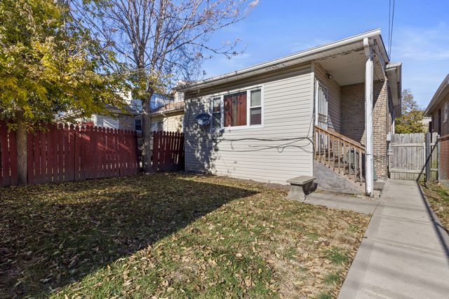 1727 E 83rd Place, Chicago, IL 60617
