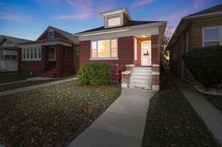 1727 E 83rd Place, Chicago, IL 60617