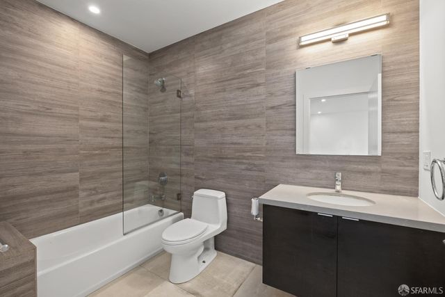 252 9th Street 502, San Francisco, CA 94103