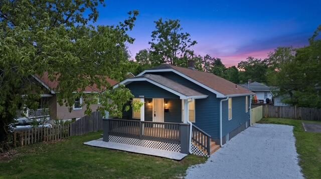 1056 S Jefferson Avenue, Springfield, MO 65807