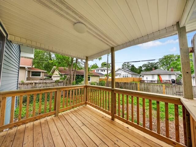 1056 S Jefferson Avenue, Springfield, MO 65807