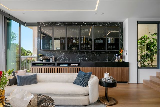 2516 Ocean Boulevard, Corona Del Mar, CA 92625