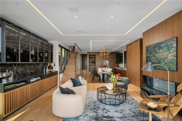 2516 Ocean Boulevard, Corona Del Mar, CA 92625