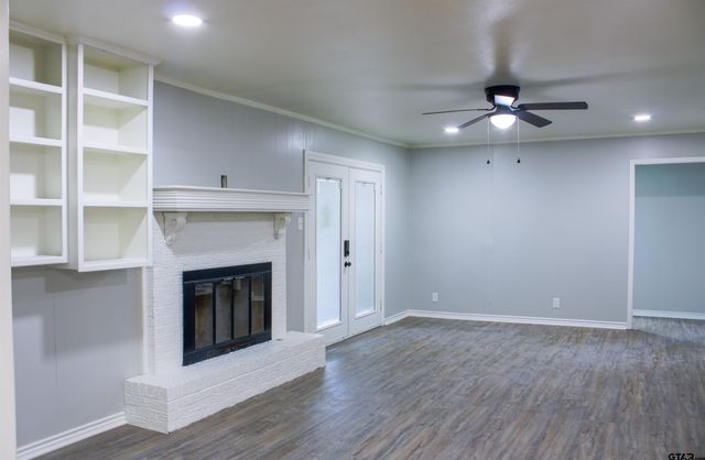 1307 E Main, Whitehouse, TX 75791