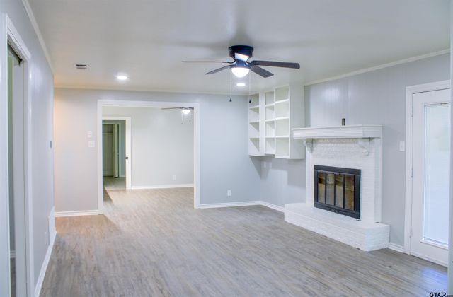 1307 E Main, Whitehouse, TX 75791