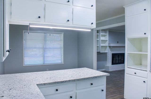 1307 E Main, Whitehouse, TX 75791