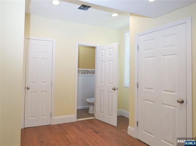 186 School Street, Northvale, NJ 07647