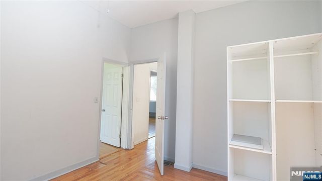 186 School Street, Northvale, NJ 07647