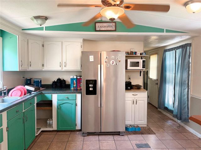 10541 SE 127TH LANE, Belleview, FL 34420