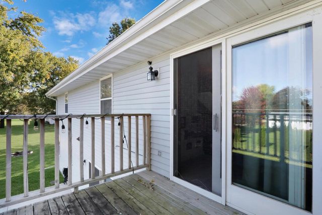 2311 E Lorena DRIVE, Beloit, WI 53511