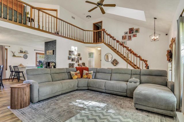 2311 E Lorena DRIVE, Beloit, WI 53511