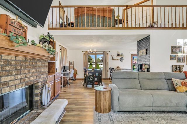 2311 E Lorena DRIVE, Beloit, WI 53511