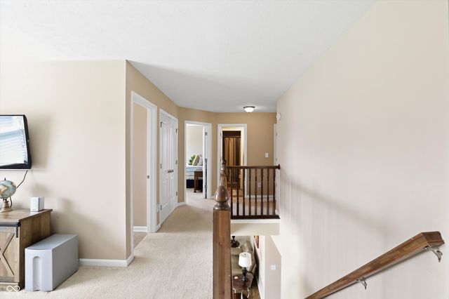 1293 Blue Haven Way, Greenwood, IN 46143