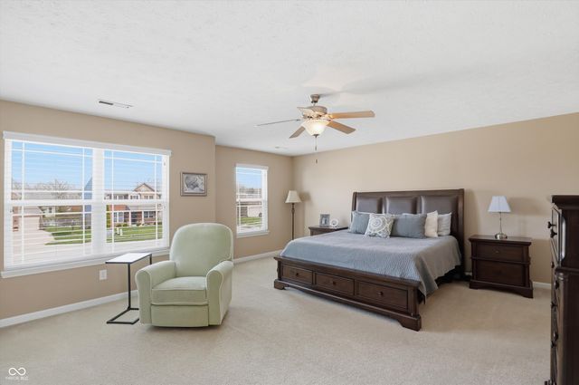 1293 Blue Haven Way, Greenwood, IN 46143