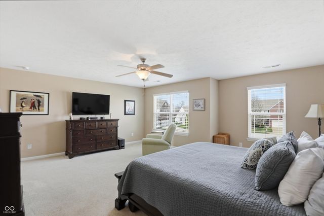 1293 Blue Haven Way, Greenwood, IN 46143