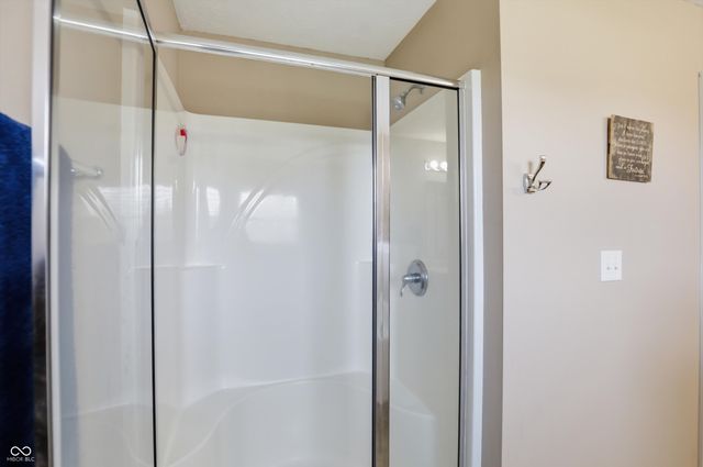 1293 Blue Haven Way, Greenwood, IN 46143