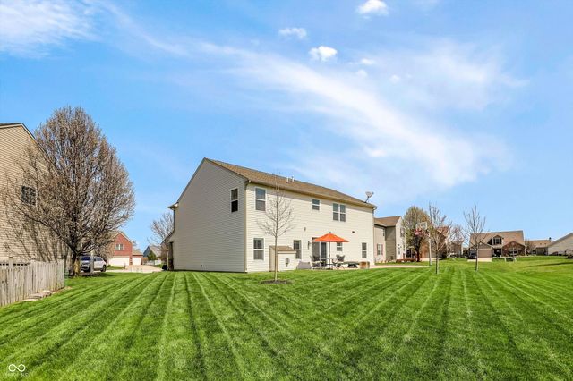 1293 Blue Haven Way, Greenwood, IN 46143