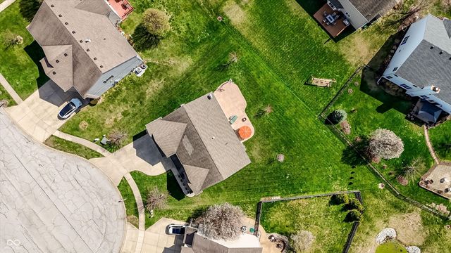 1293 Blue Haven Way, Greenwood, IN 46143