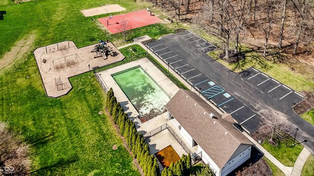 1293 Blue Haven Way, Greenwood, IN 46143