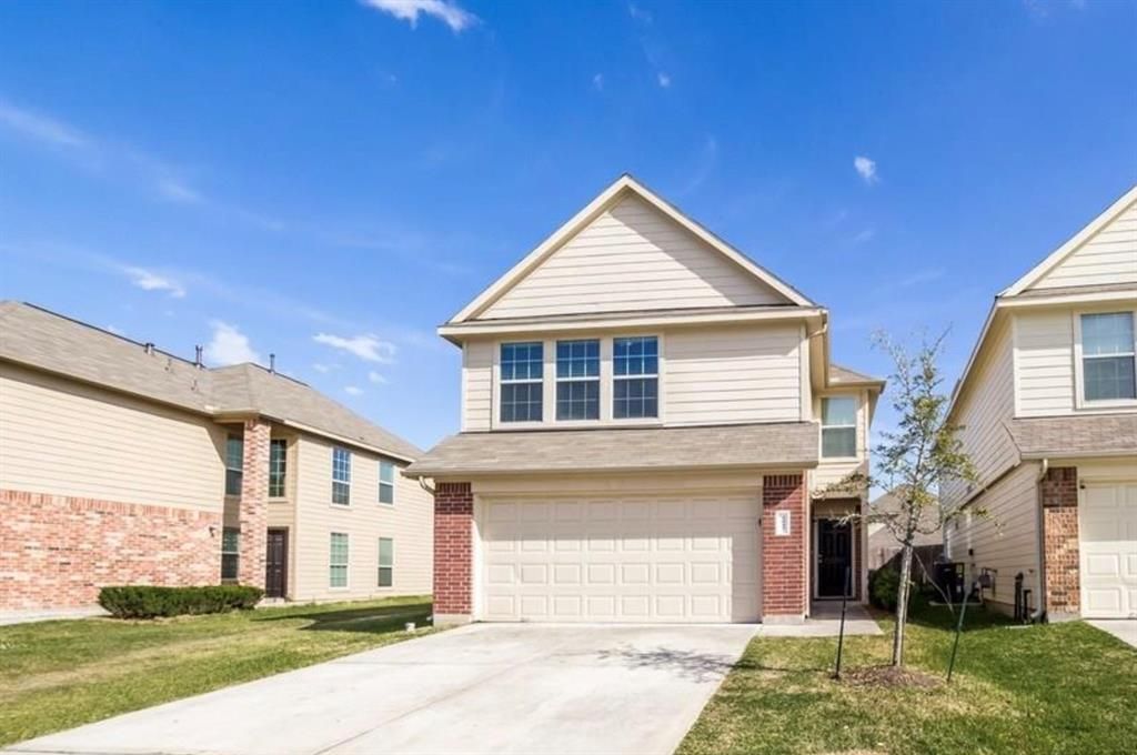 2527 Kiplands Way Drive, Houston, TX 77014