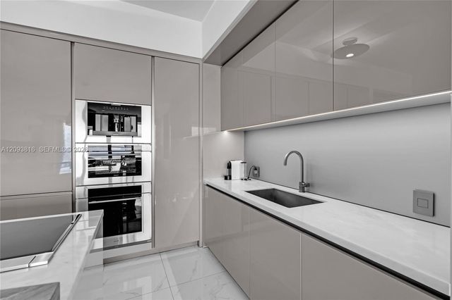 18975 Collins Avenue 1101, Sunny Isles Beach, FL 33160