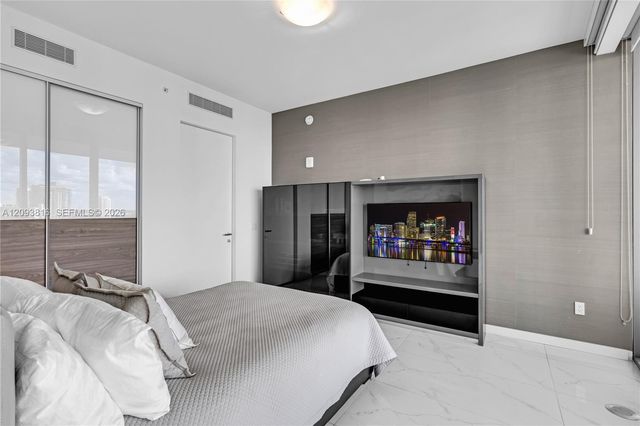18975 Collins Avenue 1101, Sunny Isles Beach, FL 33160