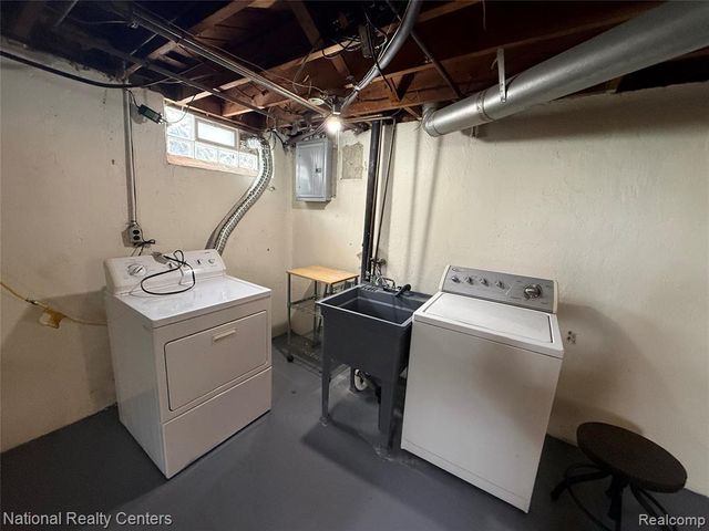 3264 Coolidge Highway, Royal Oak, MI 48073