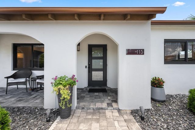 115 Highland Lane, Delray Beach, FL 33444