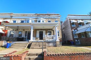 919 ELSINORE PL, Chester, PA 19013