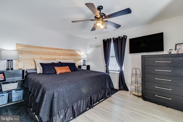 1955 LOWERY RD, Huntingtown, MD 20639