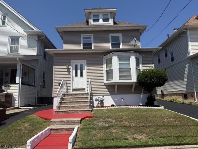94 Hadley Ave, Clifton City, NJ 07011