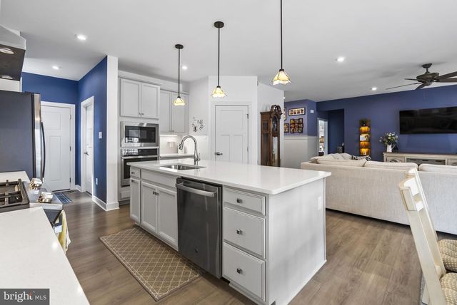 112 FRAME DR, Coatesville, PA 19320