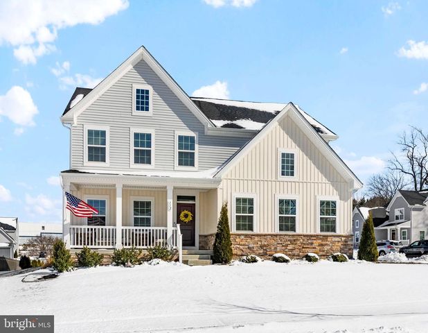 112 FRAME DR, Coatesville, PA 19320