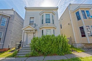 1526 6th Avenue, Watervliet, NY 12189