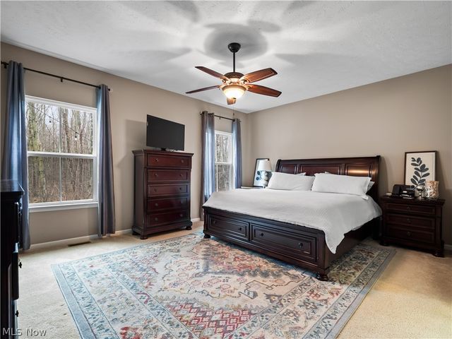 8898 Harvest Ridge Way, North Ridgeville, OH 44039