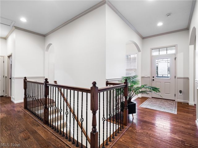 8898 Harvest Ridge Way, North Ridgeville, OH 44039