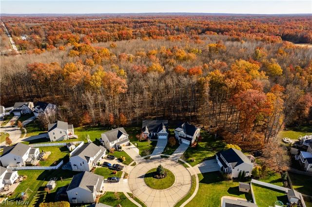 8898 Harvest Ridge Way, North Ridgeville, OH 44039