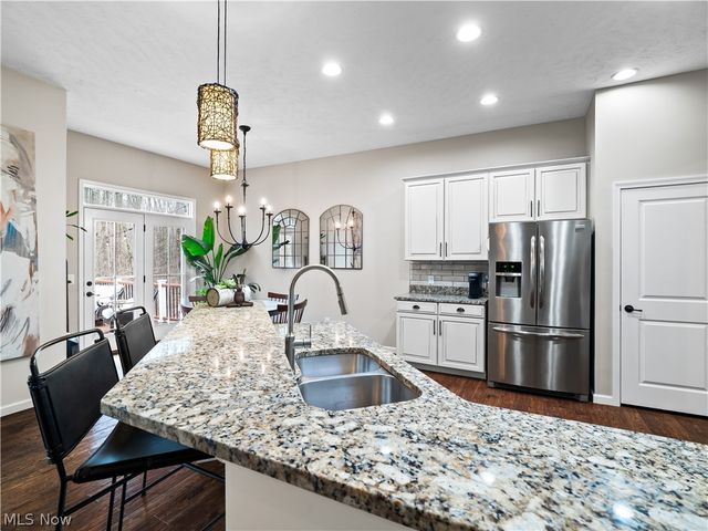 8898 Harvest Ridge Way, North Ridgeville, OH 44039