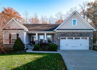 8898 Harvest Ridge Way, North Ridgeville, OH 44039