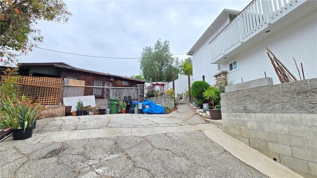 787 Terrace 49, Los Angeles, CA 90042