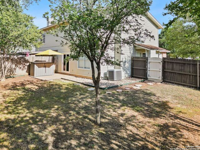 6310 Club Oaks, San Antonio, TX 78249