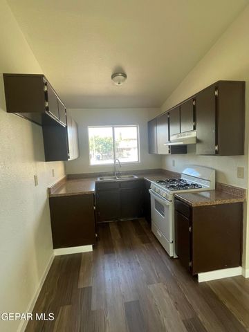 866 BARANDAL Drive, El Paso, TX 79907