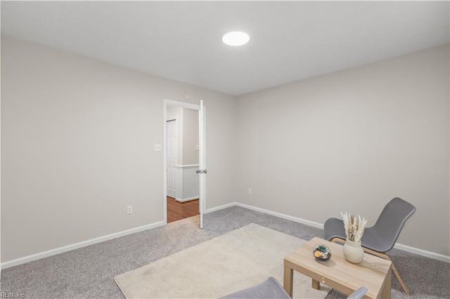 734 Gunby RD, Newport News, VA 23601