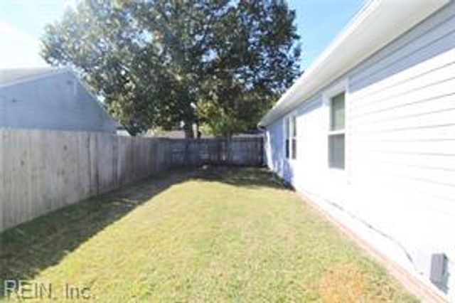 734 Gunby RD, Newport News, VA 23601