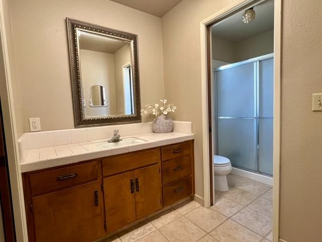 1826 Reisling Dr, Lodi, CA 95240