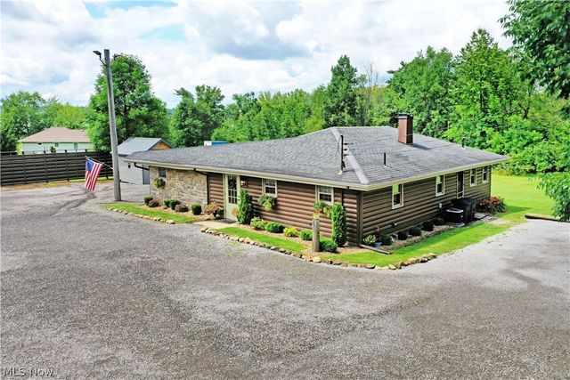 10250 Springfield Road, Poland, OH 44514