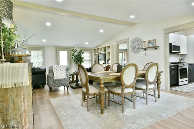 10250 Springfield Road, Poland, OH 44514