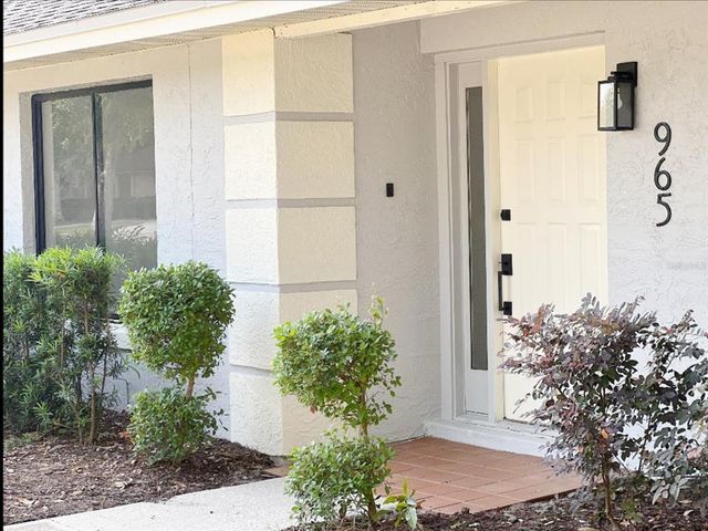 965 BRENTWOOD DRIVE, Apopka, FL 32712