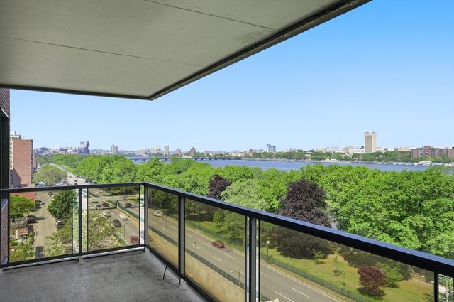 180 Beacon Street 8DE, Boston, MA 02116