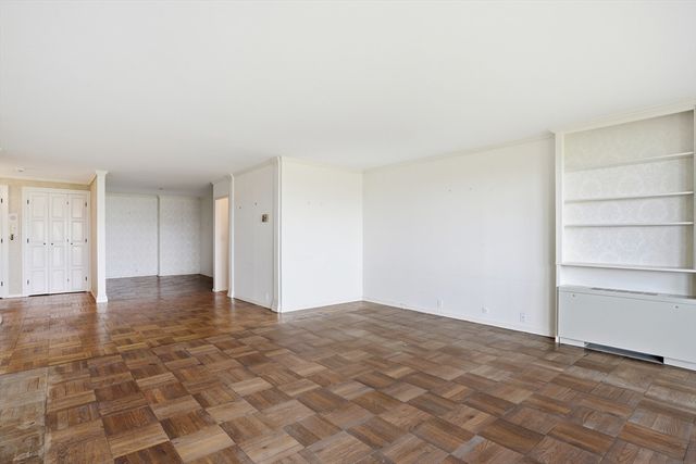180 Beacon Street 8DE, Boston, MA 02116